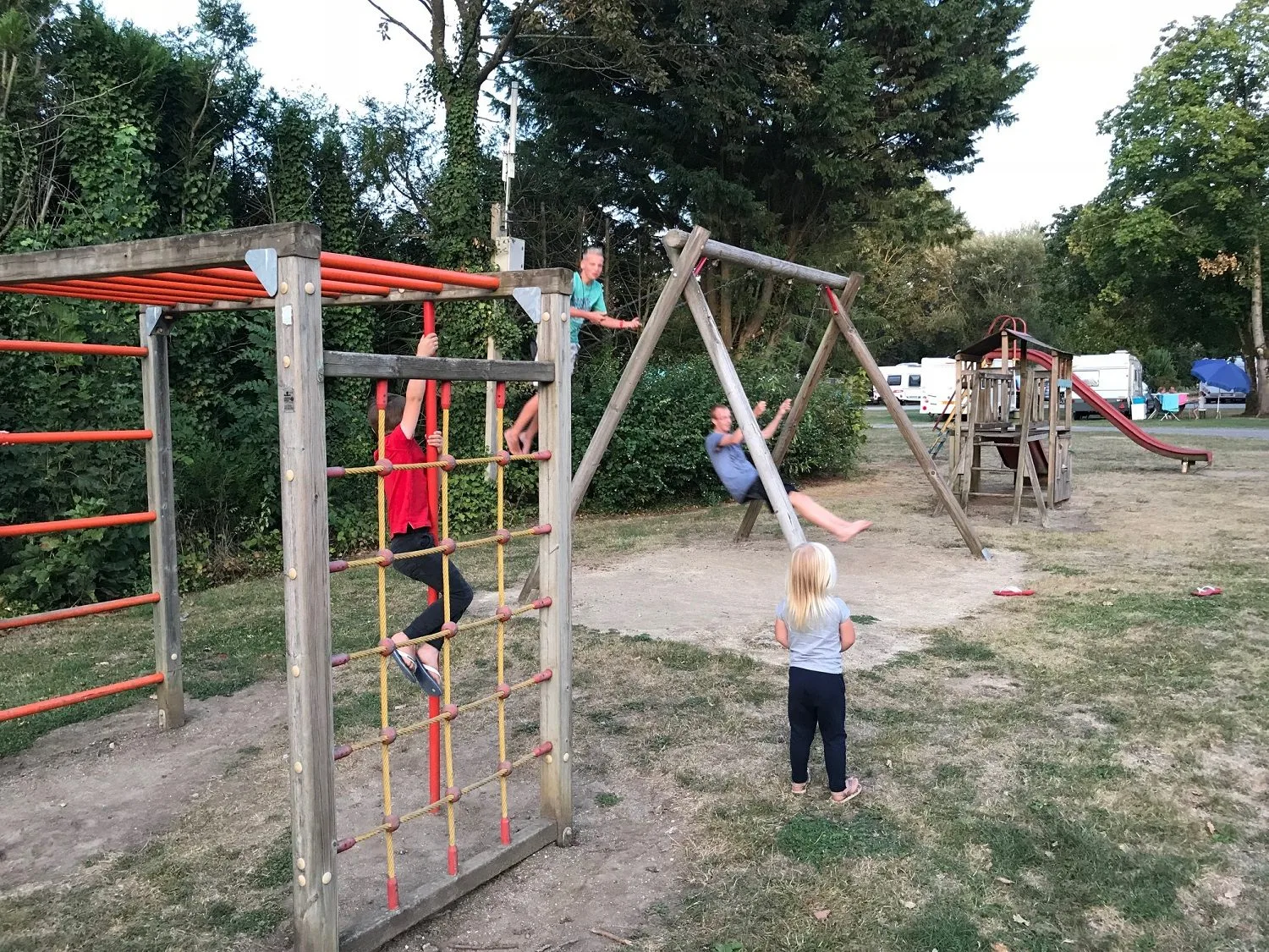 Kids Love Travel