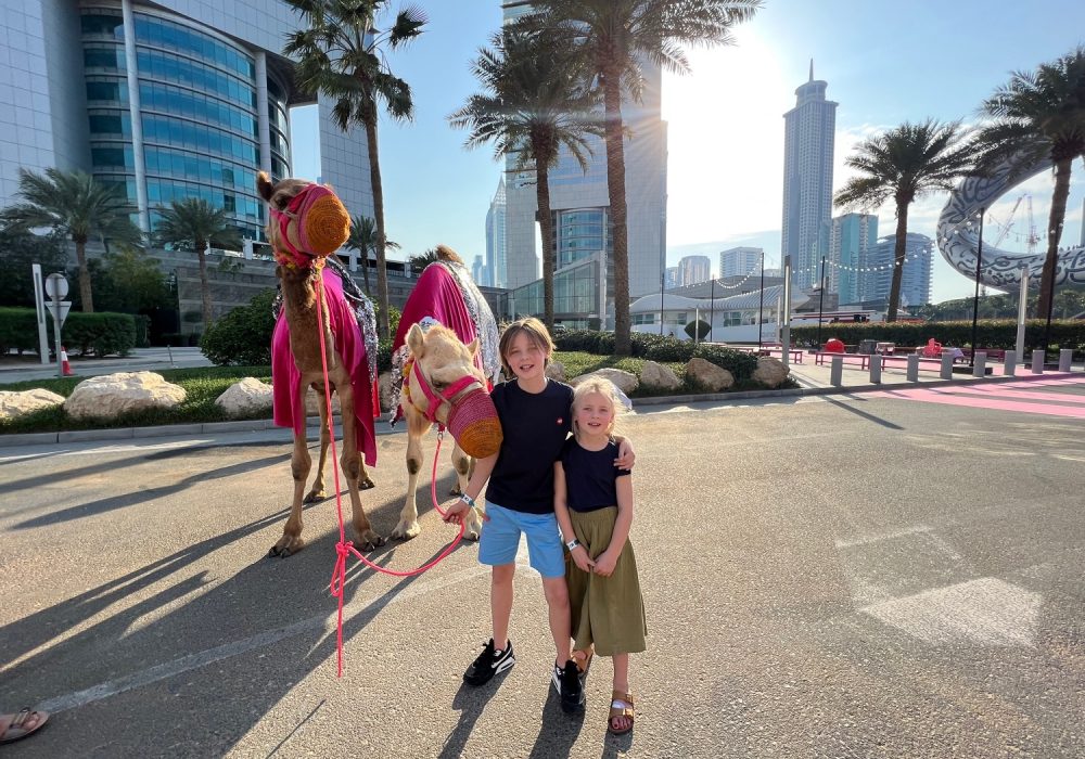 Kids Love Travel: The Frame & kamelen