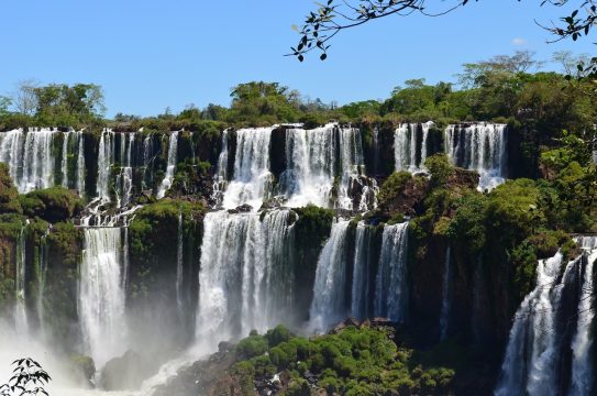 Kids Love Travel: Iguazu